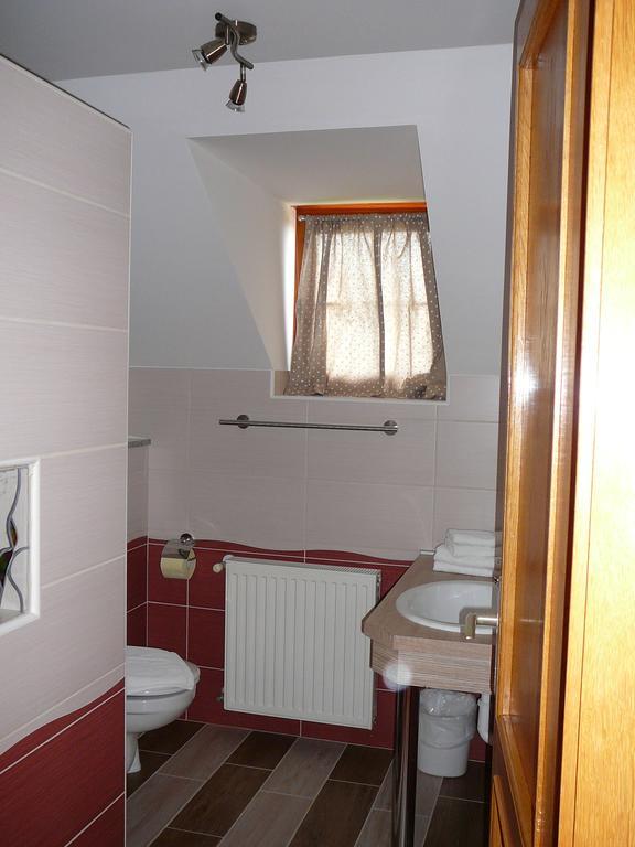 Ciklámen apartman Gyenesdiás Exterior foto